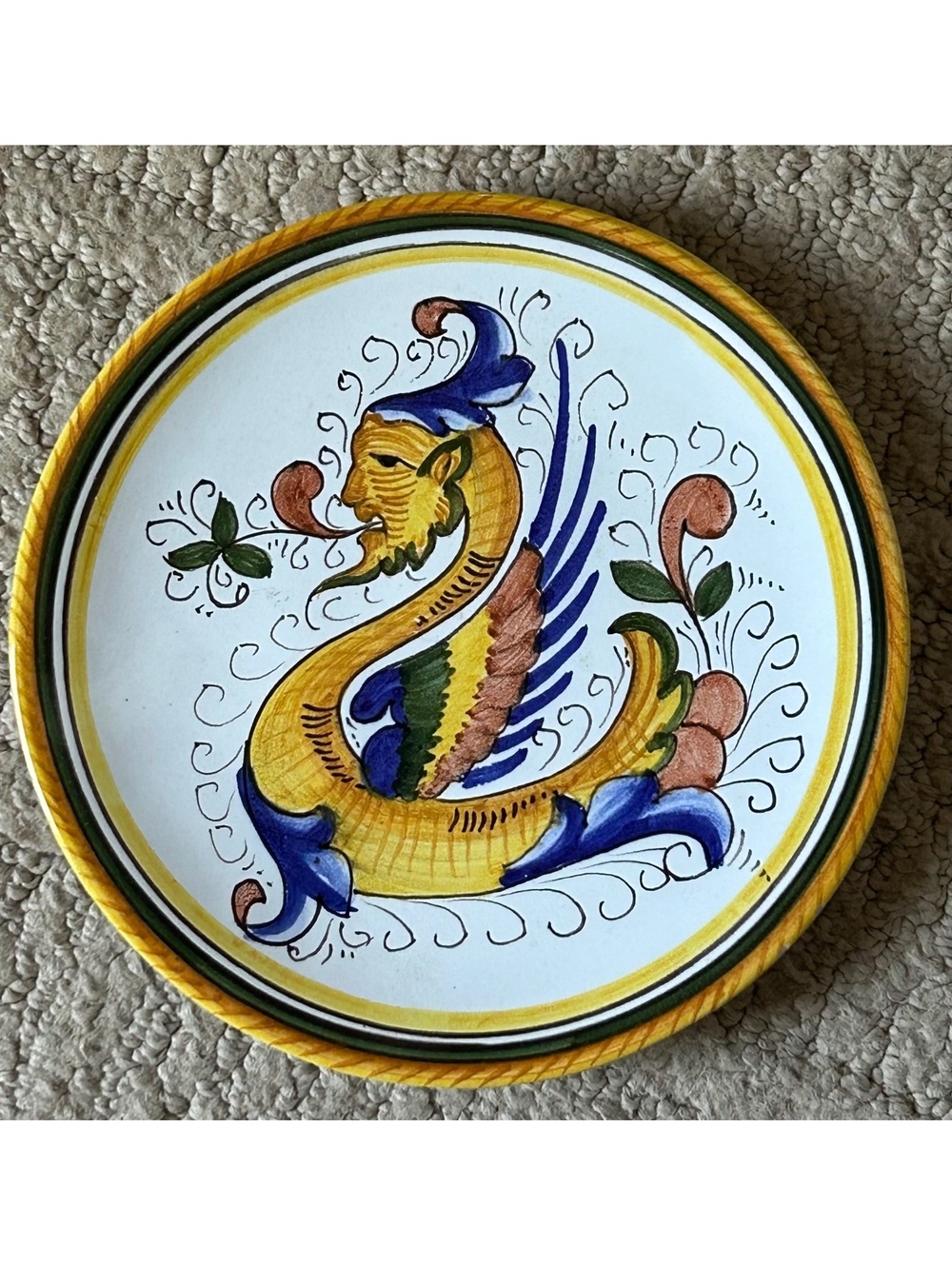 Vintage Deruta Hand Painted Raffaellesco Dragon Plate Italy